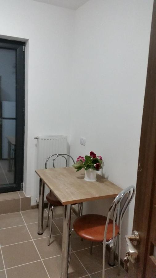 Eapartment Bukarest Exteriör bild