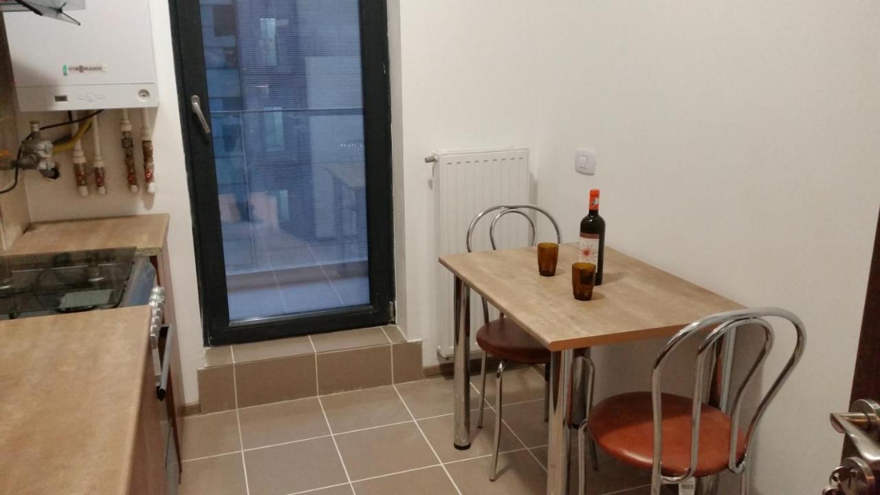 Eapartment Bukarest Exteriör bild