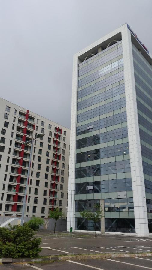 Eapartment Bukarest Exteriör bild