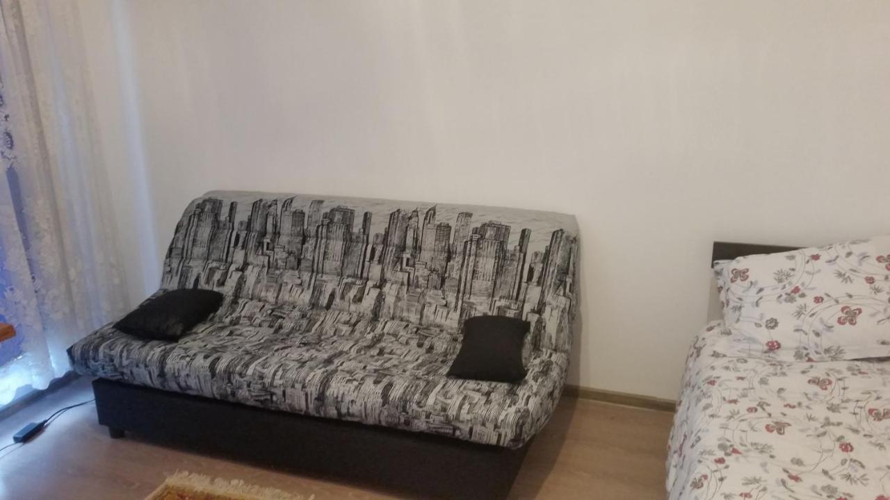 Eapartment Bukarest Exteriör bild