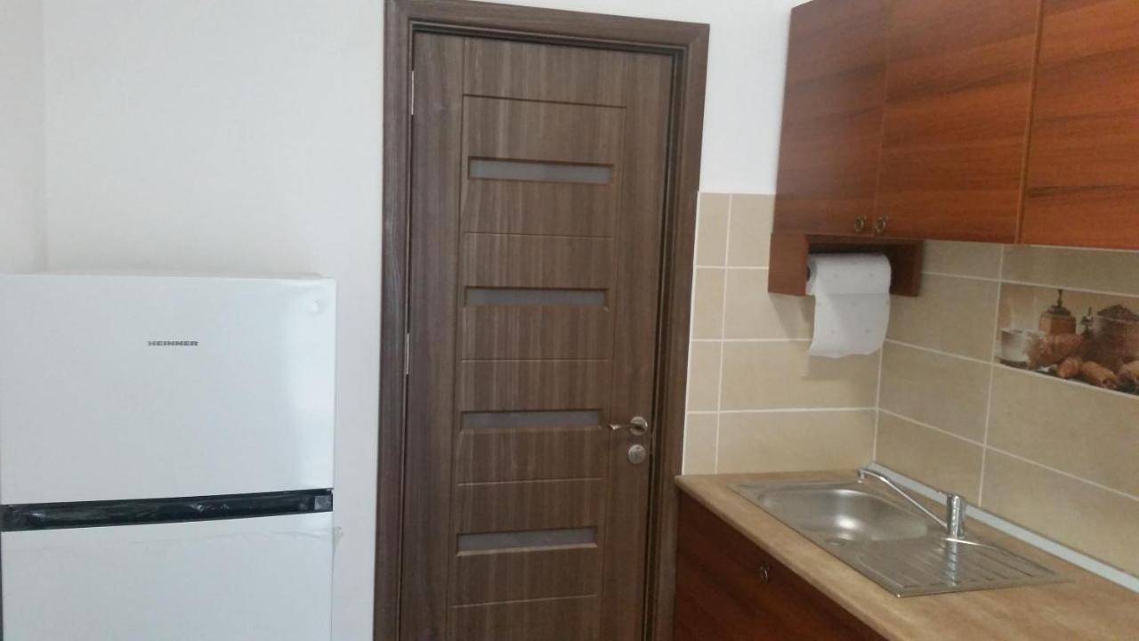 Eapartment Bukarest Exteriör bild